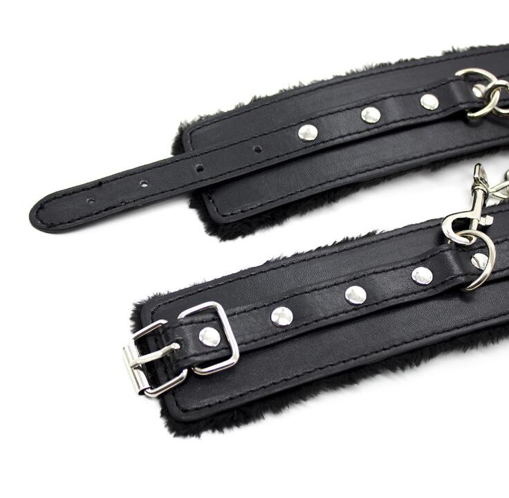 Hand Cuffs female sex toys - EVA EXOTIC
